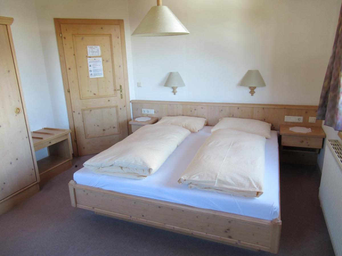 Steinerhaus Berggasthof 그뢰브밍 외부 사진